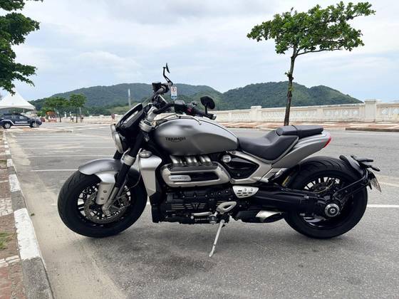 TRIUMPH ROCKET III R TRIUMPH ROCKET III R